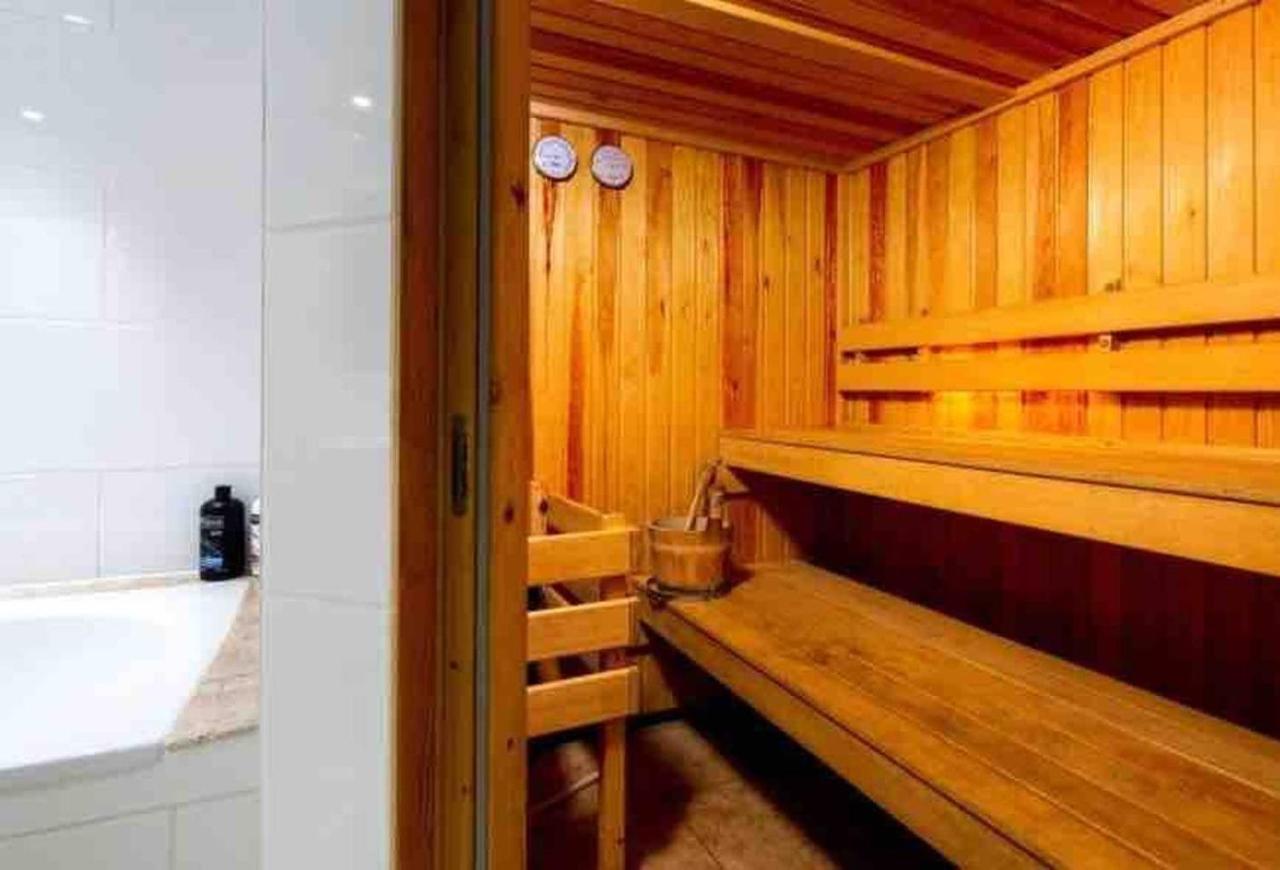 Unique Retreat in Wellow Nr Bath - Private Sauna Extérieur photo